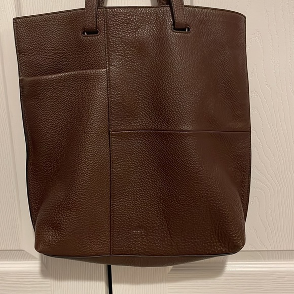 Vince camuto Cassia Leather Tote - Picture 2 of 7